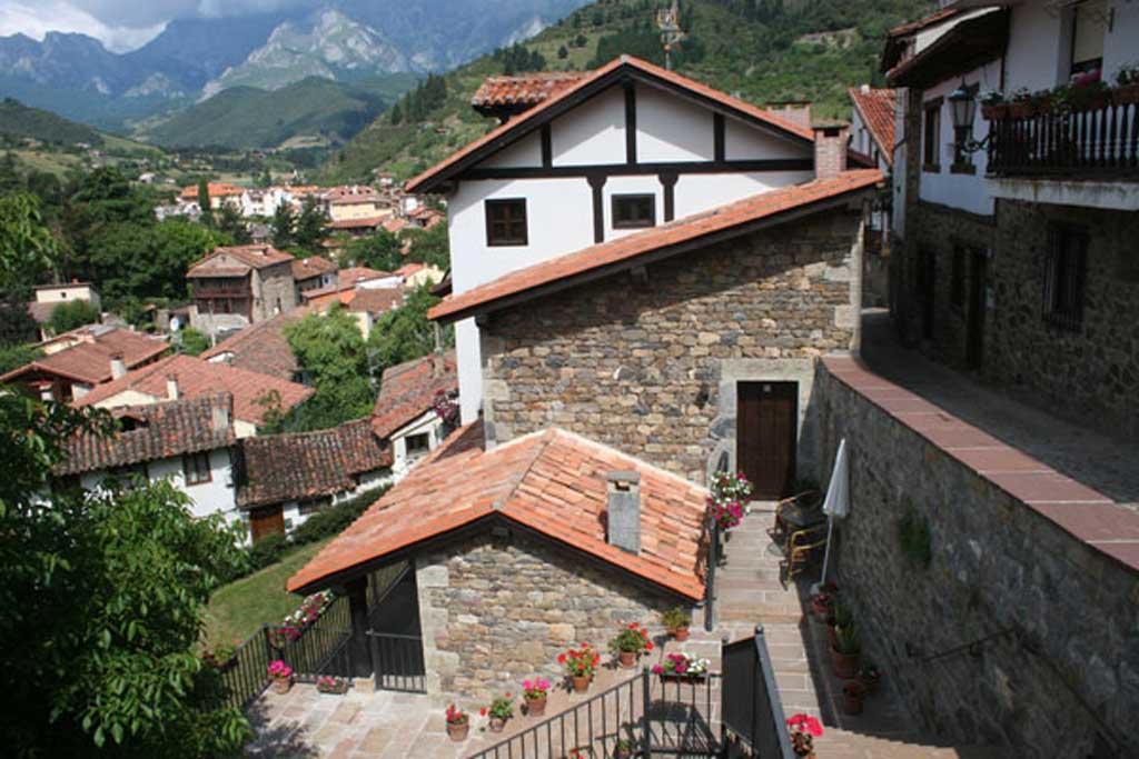 Apartamentos Casa De La Abuela Potes Dış mekan fotoğraf